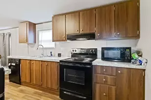 8 Doby Ct, Wellford, SC 29385 - Photo 10