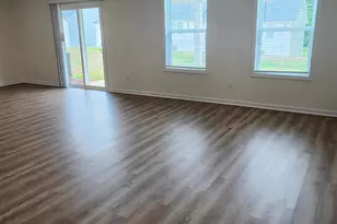 5035 Sunnycreek Dr, Boiling Springs, SC 29316 - Photo 4