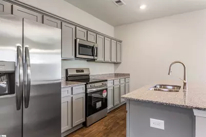 137 Foundation Way, Simpsonville, SC 29681 - Photo 4