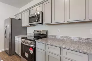 137 Foundation Wy, Simpsonville, SC 29681 - Photo 6