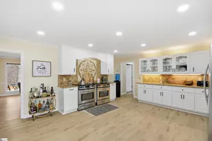 600 Pine Log Ford Rd, Travelers Rest, SC 29690 - Photo 14