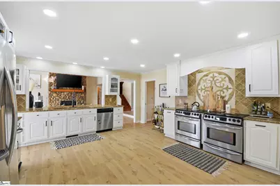 600 Pine Log Ford Road, Travelers Rest, SC 29690 - Photo 10