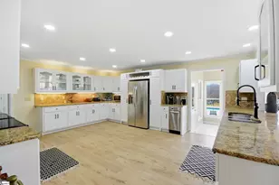 600 Pine Log Ford Rd, Travelers Rest, SC 29690 - Photo 10