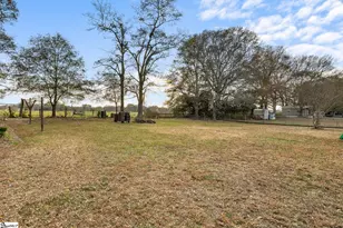 105 Oldfield Cir, Williamston, SC 29697 - Photo 28