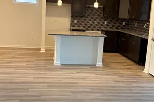 5085 Sunnycreek Dr, Boiling Springs, SC 29316 - Photo 10