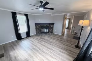 303 Trail Ct, Williamston, SC 29697 - Photo 2