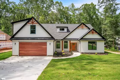 107 Circle Drive, Townville, SC 29689 - Photo 1