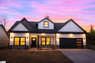 273 Ridge Rd, Wellford, SC 29385 - Photo 1