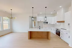 273 Ridge Rd, Wellford, SC 29385 - Photo 2