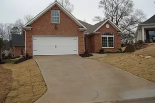 307 Kellie Ln Dr, Spartanburg, SC 29301 - Photo 2