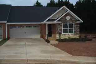 413 Amelia Springs Ln, Moore, SC 29369 - Photo 2
