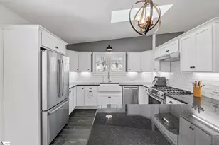 6 Estanolle St, Greenville, SC 29615 - Photo 10