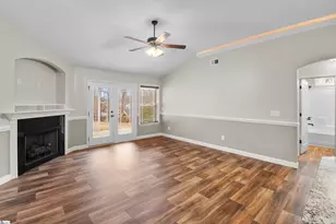 211 Daybreak Ct, Wellford, SC 29385 - Photo 10