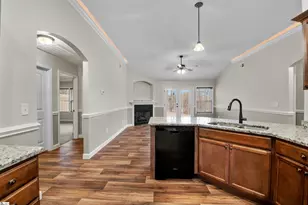 211 Daybreak Ct, Wellford, SC 29385 - Photo 8