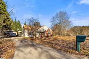 102 Merganser Ct, Liberty, SC 29657 - Photo 2