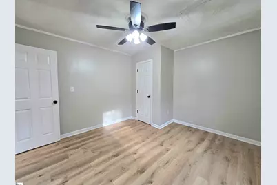 10 Oconee Avenue, Greenville, SC 29617 - Photo 14