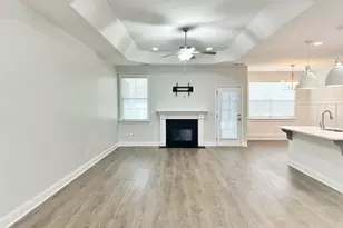 818 Orchard Valley Ln, Boiling Springs, SC 29316 - Photo 10