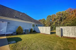 818 Orchard Valley Ln, Boiling Springs, SC 29316 - Photo 40