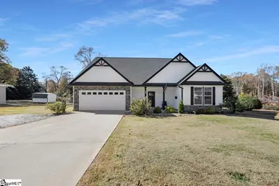 129 James Avenue, Wellford, SC 29385 - Photo 1