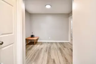 921 Barnwell Rd, Spartanburg, SC 29303 - Photo 10