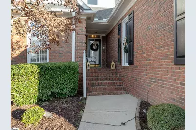 310 Greenview Circle, Greenville, SC 29609 - Photo 4
