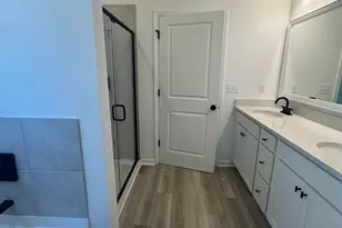 347 E Pyrenees Dr, Wellford, SC 29385 - Photo 40