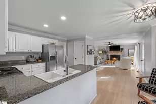 1106 Willow Branch Dr, Simpsonville, SC 29680 - Photo 14