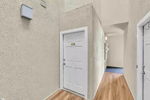 233 N Main St, Greenville, SC 29601 - Photo 2