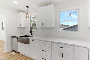 7 Hendricks St, Greenville, SC 29607 - Photo 24