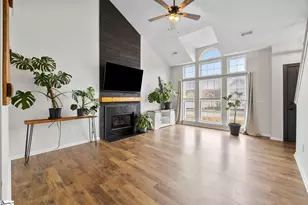 247 W Pheasant Hill Dr, Duncan, SC 29334 - Photo 4