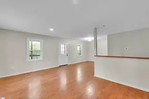 304 N Isundega St, Westminster, SC 29693 - Photo 10