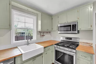 304 N Isundega Street, Westminster, SC 29693 - Photo 8