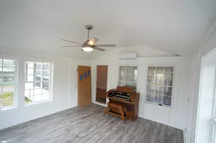 238 Pearson Rd, Easley, SC 29642 - Photo 32