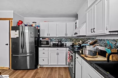 219 Shady Acres Circle, Greenville, SC 29611 - Photo 6