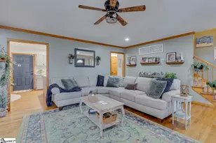 124 Hillside Cir, Easley, SC 29640 - Photo 10