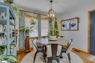 124 Hillside Cir, Easley, SC 29640 - Photo 14