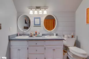 124 Hillside Cir, Easley, SC 29640 - Photo 34