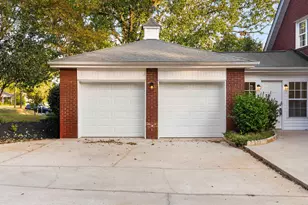 1429 E Calhoun St, Anderson, SC 29621 - Photo 4