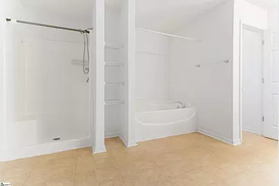 301 Carnahan Drive, Spartanburg, SC 29306 - Photo 36