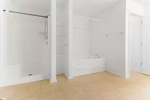 301 Carnahan Dr, Spartanburg, SC 29306 - Photo 36