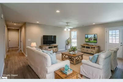 304 Lakeview Drive, Laurens, SC 29360 - Photo 6