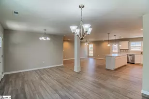 304 Lakeview Dr, Laurens, SC 29360 - Photo 12