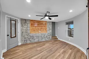 19 Granada Dr, Greenville, SC 29605 - Photo 4