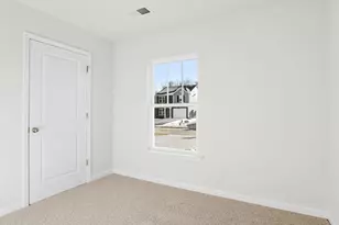 121 Bobbin Rd, Greenville, SC 29611 - Photo 8