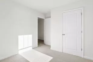 121 Bobbin Rd, Greenville, SC 29611 - Photo 6