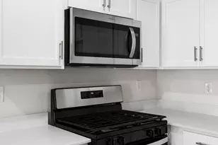 121 Bobbin Rd, Greenville, SC 29611 - Photo 18