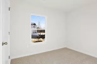 121 Bobbin Rd, Greenville, SC 29611 - Photo 6