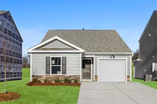 121 Bobbin Rd, Greenville, SC 29611 - Photo 1