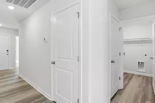 121 Bobbin Rd, Greenville, SC 29611 - Photo 4