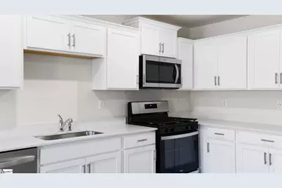 121 Bobbin Road, Greenville, SC 29611 - Photo 16